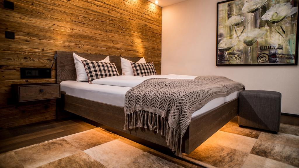 לינדאו Hotel-Gasthof Adler מראה חיצוני תמונה
