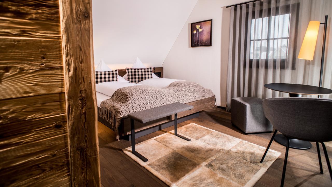 לינדאו Hotel-Gasthof Adler מראה חיצוני תמונה